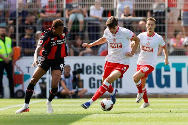 Fußball Testspiel Bayer 04 Leverkusen - Rot-Weiss Essen am 01.08.2026 im Ulrich-Haberland-Stadion in Ulrich-Haberland-Stadion Jaka Cuber Potocnik ( Rot-Weiss Essen ) *** Soccer Friendly Match: Bayer 04 Leverkusen vs. Rot Weiss Essen on August 1, 2026, at Ulrich Haberland Stadium in Ulrich Haberland Stadium; Jaka Cuber Potocnik, Rot Weiss Essen