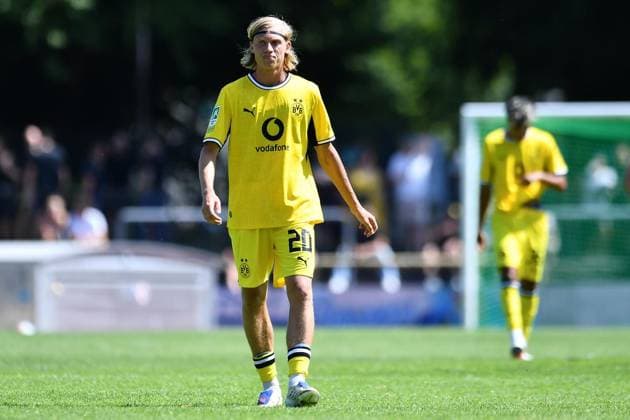 VfL Bochum U21, U 21 - Borussia Dortmund U23 ** NUR FÜR REDAKTIONELLE ZWECKE ** EDITORIAL USE ONLY **<p>Fußball Regionalliga West 1. SPIELTAG: VfL Bochum U21 - Borussia Dortmund U23 am 01.08.2026 in der Mondpalast-Arena in Herne Luke Fahrenhorst ( Borussia Dortmund U23 ) Deutschland Nordrhein Westfalen Herne Copyright: ThorstenxTillmann *** VfL Bochum U21 vs. Borussia Dortmund U23 ** FOR EDITORIAL PURPOSES ONLY ** EDITORIAL USE ONLY ** p Soccer Regionalliga West 1 Matchday VfL Bochum U21 vs. Borussia Dortmund U23 on August 1, 2026, at the Mondpalast Arena in Herne Luke Fahrenhorst Borussia Dortmund U23 Germany North Rhine-Westphalia Herne Copyright ThorstenxTillmann Copyright: ThorstenxTillmann doc86yy6hzz5u913xveggcx ,EDITORIAL USE ONLY