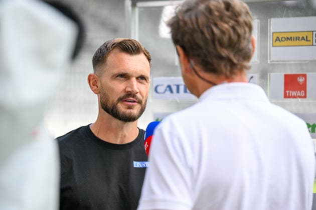 SOCCER - BL, Wattens vs Sturm INNSBRUCK,AUSTRIA,01.AUG.26 - SOCCER - ADMIRAL Bundesliga, WSG Tirol vs SK Sturm Graz. Image shows head coach Fabio Ingolitsch (Sturm) during an interview.  GEPAxpictures xDanielxSchoenherr