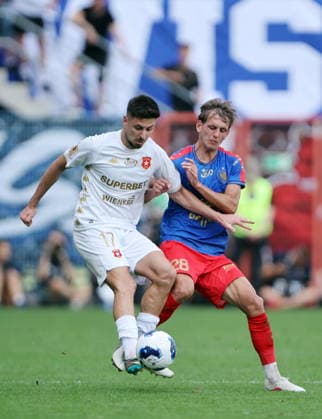 2026.08.01 Gliwice Pilka nozna PKO Bank Polski Ekstraklasa Sezon 2026 2027 Piast Gliwice - Wisla Krakow N z Marko Bozic, Filip Borowski Foto PressFocus 2026.08.01 Gliwice Football PKO Bank Polski Ekstraklasa Season 2026 2027 Piast Gliwice - Wisla Krakow Marko Bozic, Filip Borowski Credit: PressFocus NEWSPIX.PL --- newspix.pl POLAND OUT! 