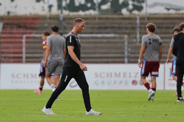 01.08.26, GER, Regionalliga Nord, Fussball, 1. Spieltag, Saison 2026 2027, Dietmar-Scholze-Stadion an der Lohmuehle, VfB Luebeck vs SC Weiche Flensburg Spielende Endstand 1:1. Trainer Kevin Rodewald (VfB Luebeck) Foto nordphoto GmbH Tauchnitz Luebeck Dietmar-Scholze-Stadion an der Lohmuehle SH Germany *** August 26, 2026, GER, Regionalliga Nord, Soccer, Matchday 1, 2026–2027 Season, Dietmar Scholze Stadium at the Lohmühle, VfB Lübeck vs. SC Weiche Flensburg, Final Score 1–1, Coach Kevin Rodewald, VfB Lübeck, Photo: nordphoto GmbH, Tauchnitz, Lübeck, Dietmar Scholze Stadium at the Lohmühle, SH, Germany Copyright: xnordphotoxGmbHx xTauchnitzx