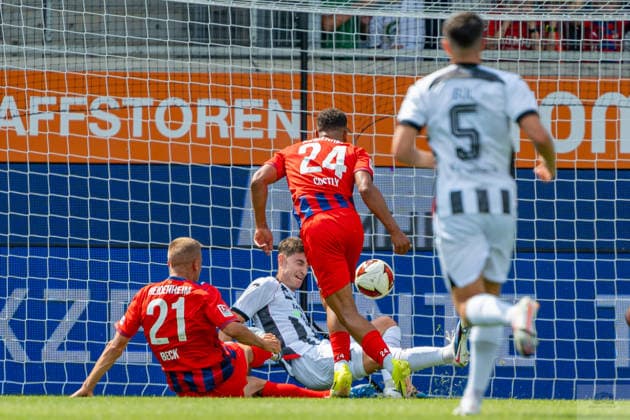 Testspiel: 1. FC Heidenheim 1846 vs. FC Ingolstadt 04; 01.08.2026 Heidenheim, GERMANY - 01. August 2027: Adrian Beck (1. FC Heidenheim 1846, 21) beim 1:0 Tor gegen Ingolstadt während dem Spiel des 14. Max Liebhaber-Pokal zwischen dem 1. FC Heidenheim 1846 e.V. und dem FC Ingolstadt 04 in der Voith-Arena. *** Friendly Match: 1 FC Heidenheim 1846 vs. FC Ingolstadt 04, August 1, 2026, Heidenheim, GERMANY, August 1, 2027, Adrian Beck, 1 FC Heidenheim 1846, 21 scored the 1–0 goal against Ingolstadt during the 14th Max Liebhaber Cup match between 1 FC Heidenheim 1846 e.V. and FC Ingolstadt 04 at the Voith Arena Copyright: xBEAUTIFULxSPORTS Steinx