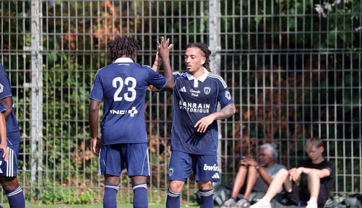 01.08.26 VfB Stuttgart - Paris FC Deutschland, Stuttgart, 01.08.2026, Fussball, Bundesliga, Saison 2026 2027, Testspiel, VfB Stuttgart - Paris FC: re. Luca Koleosho (Paris FC); Jubel Tor 2:2 Koleosho. *** August 1, 2026 VfB Stuttgart vs. Paris FC Germany, Stuttgart, August 1, 2026, Soccer, Bundesliga, 2026–2027 Season, Friendly Match, VfB Stuttgart vs. Paris FC – Luca Koleosho, Paris FC Celebrates Goal 2–2, Koleosho