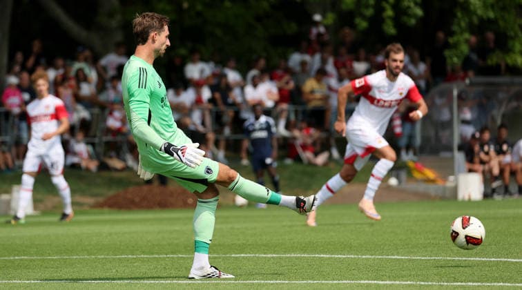 2026.08.01, Deutschland, Stuttgart, Fußball VfB Stuttgart vs. Paris FC, Kevin Trapp (Paris) *** August 1, 2026, Germany, Stuttgart, Soccer: VfB Stuttgart vs. Paris FC, Kevin Trapp (Paris)