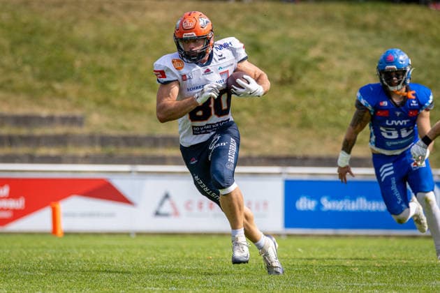 touchdown run William Enneking (ifm Razorbacks Ravensburg, 80 Tight End) Allgäu Comets vs ifm Razorbacks Ravensburg, American Football, German Football League, Week 13, 2026, 01.08.2026, Kempten Illerstadion Bayern Germany Copyright: xPFA SebastianxJustx