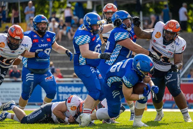 Benedikt Schulz (Allgäu Comets, Tight End) Allgäu Comets vs ifm Razorbacks Ravensburg, American Football, German Football League, Week 13, 2026, 01.08.2026, Kempten Illerstadion Bayern Germany Copyright: xPFA SebastianxJustx
