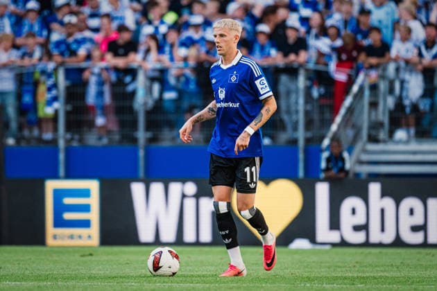Testspiel: Hamburger SV vs. FC Everton, 01.08.2026 Albert Gronbaek (Hamburger SV, 11); Fußball, Testspiel: Hamburger SV vs. FC Everton am 01.08.2026 im Volksparkstadion, Hamburg DFL REGULATIONS PROHIBIT ANY USE OF PHOTOGRAPHS AS IMAGE SEQUENCES AND OR QUASI-VIDEO. *** Friendly Match: Hamburger SV vs. Everton FC, August 1, 2026 Albert Gronbaek Hamburger SV, 11 Soccer, Friendly Match: Hamburger SV vs. Everton FC on August 1, 2026 at the Volksparkstadion, Hamburg DFL regulations prohibit any use of photographs as image sequences and or quasi-video Copyright: xBEAUTIFULxSPORTS Tonhäuserx