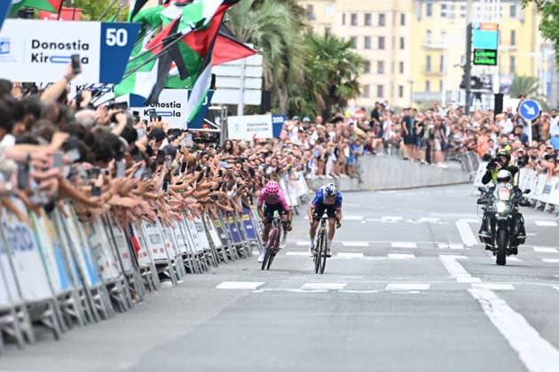01-08-2026 Clasica San Sebastian; 2026, Red Bull - Bora Hansgrohe; 2026, Ef Education - Easypost; Evenepoel, Remco; Carapaz Antonio, Richard Antonio; San Sebastian; 