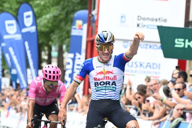 01-08-2026 Clasica San Sebastian; 2026, Red Bull - Bora Hansgrohe; 2026, Ef Education - Easypost; Evenepoel, Remco; Carapaz Antonio, Richard Antonio; San Sebastian; 