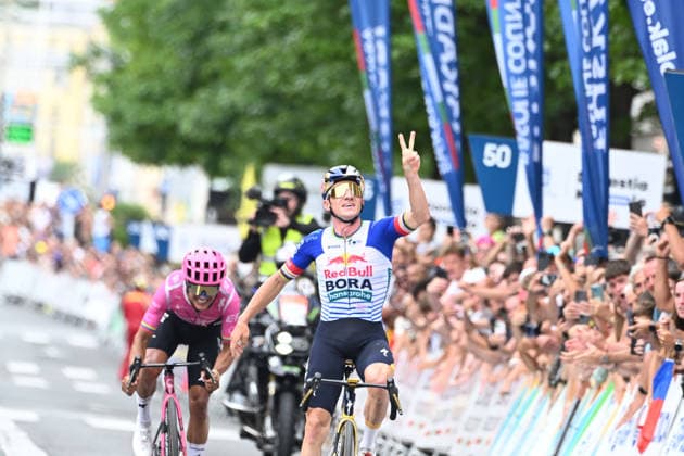 01-08-2026 Clasica San Sebastian; 2026, Red Bull - Bora Hansgrohe; 2026, Ef Education - Easypost; Evenepoel, Remco; Carapaz Antonio, Richard Antonio; San Sebastian; 