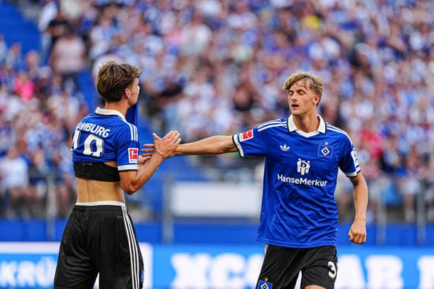 Otto Stange (Hamburger SV, 19), Louis Lemke (Hamburger SV, 37) GER, Hamburger SV vs. FC Everton, Fußball, Testspiel, Saison 2026 2027, 01.08.2026 GER, Hamburger SV vs. FC Everton, Fußball, Testspiel, Saison 2026 2027, 01.08.2026 Hamburg *** Otto Stange, Hamburger SV, 19; Louis Lemke, Hamburger SV, 37 (GER); Hamburger SV vs. Everton FC, soccer, friendly match, 2026–2027 season, August 1, 2026, GER, Hamburger SV vs. Everton FC, soccer, friendly match, 2026–2027 season, August 1, 2026, Hamburg Copyright: xEibner-Pressefoto MarcelxvonxFehrnx EP_MFN