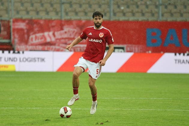 5 Dominik Pelivan (Energie Cottbus) Fussball Testspiel 2026 2027 FC Energie Cottbus - SV Werder Bremen *** 5 Dominik Pelivan Energie Cottbus Soccer Friendly Match 2026 2027 FC Energie Cottbus SV Werder Bremen