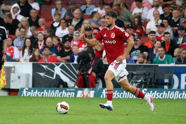 4 Tim Campulka (Energie Cottbus) Fussball Testspiel 2026 2027 FC Energie Cottbus - SV Werder Bremen *** 4 Tim Campulka Energie Cottbus Soccer Friendly Match 2026 2027 FC Energie Cottbus SV Werder Bremen