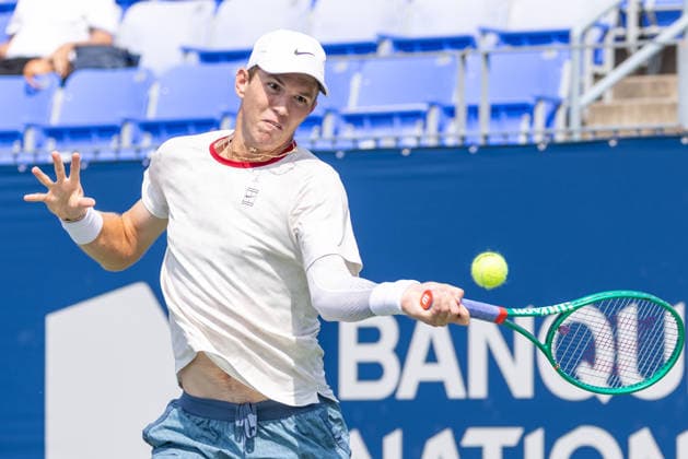 August 1, 2026, Montreal, Quebec, Canada: MARTIN DAMM from USA forehand in is match against Henrique Rocha from Portugal in qualifying round at Canadian Open at IGA stadium in Montreal, Quebec, Canada on 2026-08-01 Montreal Canada - ZUMAl189 20260801_zsp_l189_005 Copyright: xYannickxLegarex