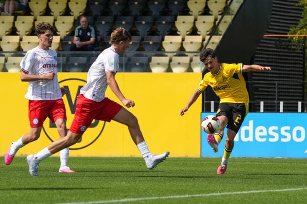 Samstag, 01.08.2026 Saison 2026 2027 1. Runde DFB Pokal der Junioren im BVB Fußballpark Hohenbuschei, Dortmund, Germany. BV Borussia Dortmund U19 - Holstein Kiel U19. Niklas König (BVB) *** Saturday, August 1, 2026 2026–2027 Season 1st Round of the DFB Junior Cup at BVB Fußballpark Hohenbuschei, Dortmund, Germany BV Borussia Dortmund U19 Holstein Kiel U19 Niklas König BVB