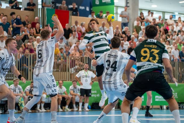 Handball I Herren I Saison 2026-2027 I Testspiel I HC Oppenweiler Backnang - Sporting Lissabon CP I 01.08.2026 Francisco Costa (6, Sporting Lissabon) im Wurf Backnang Murrtal Arena Baden-Württemberg Deutschland *** Handball I Men I 2026–2027 Season I Friendly Match I HC Oppenweiler vs. Sporting Lisbon CP I August 1, 2026 Francisco Costa 6, Sporting Lisbon scores at the Backnang Murrtal Arena, Baden-Württemberg, Germany Copyright: xLobeca MaxxPetershansx