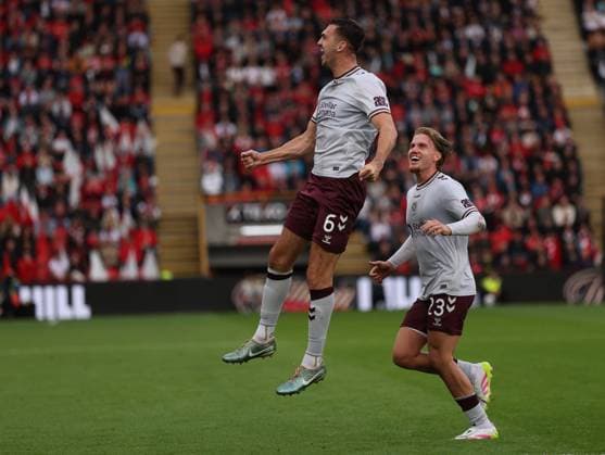 Hearts Oisin Mcentee celebrates goal Aberdeen v Heart of Midlothian, William Hill Scottish Premiership, Football, Pittodrie, Aberdeen, Scotland, UK - 01 Aug 2026Aberdeen Pittodrie Scotland United Kingdom  Copyright: xRussellxCheyne Shutterstockx 17024383az