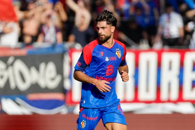 Nicolas Vouilloz (FC Basel, 03) , Schweiz, Fussball, Super League, 2.Spieltag, 2026 2027, FC Basel 1893 vs. FC Lausanne 01.08.2026, Basel Sankt Jakob Park Schweiz *** Nicolas Vouilloz, FC Basel, 03, Switzerland, Soccer, Super League, Matchday 2, 2026–2027, FC Basel 1893 vs. FC Lausanne Sport, August 1, 2026, St. Jakob Park, Basel, Switzerland Copyright: xGrantxHubbsx