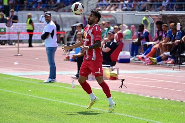 01.08.2026 xkhx Kassel Regionalliga Südwest Saison 2026 2027 - Bundesliga Freundschaftsspiel KSV Hessen Kassel - FC Schalke 04 Nael Najjer (32, Hessen Kassel) *** August 1, 2026 xkhx Kassel Regional League Southwest 2026–2027 Season Bundesliga Friendly Match KSV Hessen Kassel vs. FC Schalke 04 Nael Najjer 32, Hessen Kassel