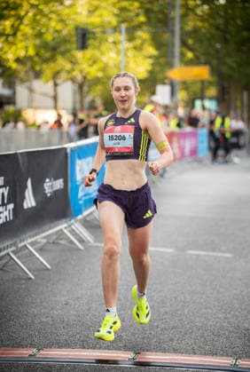 Adidas Runners City Night Berlin 2026 Lucia Hemmeling (SCC Berlin 15206) 5KM Frauen, adidas Runners City Night am Kurfürstendamm in Berlin-Charlottenburg, Berlin (Deutschland) am 01. August 2026 *** Adidas Runners City Night Berlin 2026 Lucia Hemmeling SCC Berlin 15206 5KM Women s Race, adidas Runners City Night on Kurfürstendamm in Berlin-Charlottenburg, Berlin, Germany, on August 1, 2026 Copyright: xBEAUTIFULxSPORTS Kuehnx