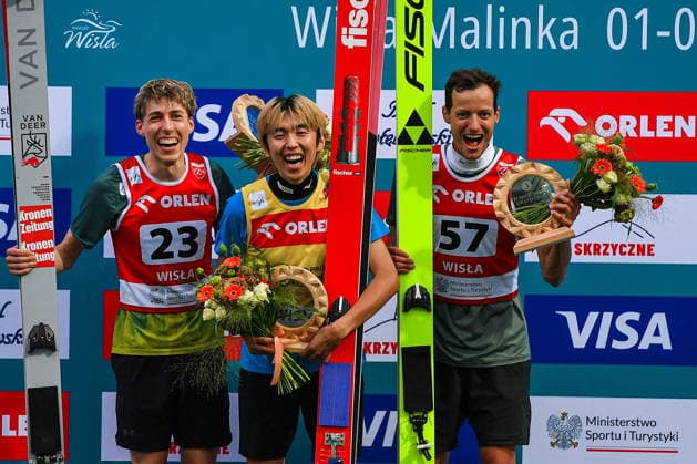2026.08.01 Wisla Skoki narciarskie Sezon 2026 FIS Letnie Grand Prix w skokach narciarskich Wisla 2026 - Konkurs indywidualny N z Marco Woergoetter, Naoki Nakamura, Gregor Deschwanden, podium, radosc, wygrana, zwyciestwo Foto Marcin Bulanda PressFocus 2026.08.01 Wisla Ski jumping, Skispringen, Ski, nordisch Grand Prix Season 2026 Individual Men Season 2026 FIS Letnie Grand Prix w skokach narciarskich Wisla 2026 - Konkurs indywidualny Marco Woergoetter, Naoki Nakamura, Gregor Deschwanden, podium, radosc, wygrana, zwyciestwo Credit: Marcin Bulanda PressFocus NEWSPIX.PL --- newspix.pl POLAND OUT! 