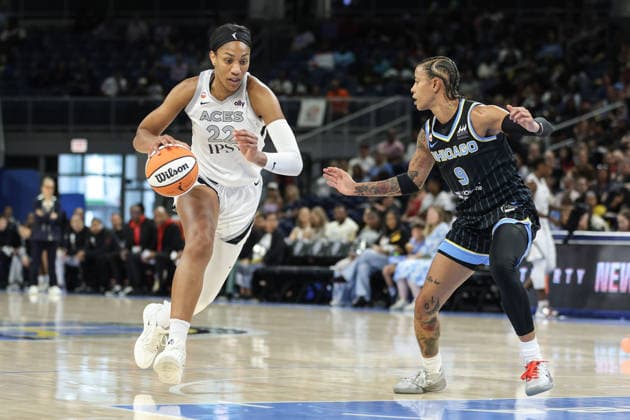CHICAGO, USA - August 1: A ja Wilson (22 Las Vegas Aces) drives to the basket during the game between the Chicago Sky and Las Vegas Aces at the United Center on Saturday, August 1 in Chicago, USA  Copyright: xShainaxBenhiyoun SPPx Sportspressphoto_SPR198982