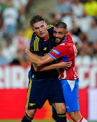 ESP:Girona FC - Arsenal FC . Friendly match 2026-2027 Viktor Gyokeres of Arsenal FC and David Lopez of Girona FC during the Costa Brava Trophy match 2026-2027, between Girona FC and Arsenal FC played at Montilivi Stadium on August 01, 2026 in Girona, Spain. kpng Copyright: xSergioxRuizx xPRESSINx PS_2627_GIR_ARS_011