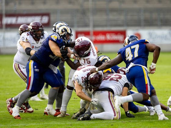 23 Sergej Kendus (Running Back) Rhein Fire run with the ball Rhein Fire vs Alpine Rams, American Football, American Football League Europe, Week 11, 2026, 01.08.2026, Duisburg Schauinsland-Reisen-Arena Germany Copyright: xPFA ChristopherxMettkenx