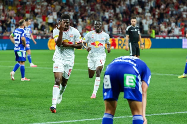 SOCCER - BL, RBS vs Hartberg SALZBURG,AUSTRIA,01.AUG.26 - SOCCER - ADMIRAL Bundesliga, Red Bull Salzburg vs TSV Hartberg. Image shows the rejoicing of scorer Karim Konate (RBS).  GEPAxpictures xDavidxGeieregger