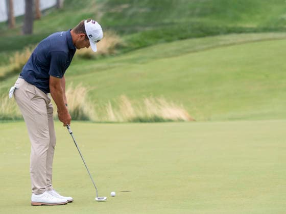 DETROIT, MI - AUGUST 01: Michael Brennan (USA) putts the ball during the third round of the Rocket Classic at Detroit Golf Club on August 01, 2026, in Detroit, Michigan. (Photo by Joseph Weiser Icon Sportswire) GOLF: AUG 01 PGA, Golf Herren Rocket Classic EDITORIAL USE ONLY Icon2608010423