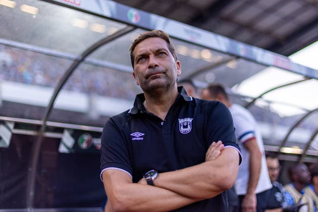 August 1, 2026, Coimbra, Coimbra, Portugal: Coimbra, August 1 - Luis Tralhao head coach of SCU Torreense is seen before the match start during the FC Porto x SCU Torreense match for the Supertaca Candido de Oliveira Placard 2026 Final at Estadio Cidade de Coimbra on August 1 of 2026 FC Porto X SCU Torreense - Supertaca Candido De Oliveira Placard 2026 Final  - ZUMAl192 20260801_zsp_l192_018 Copyright: xMiguelxLemosx