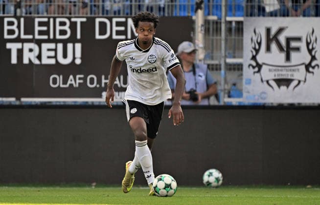 01.08.2026, xjhx, Fussball Testspiel, SV Waldhof Mannheim - Eintracht Frankfurt v.l. Julian Etse (Eintracht Frankfurt) Mannheim *** August 1, 2026, xjhx, Soccer Friendly Match, SV Waldhof Mannheim vs. Eintracht Frankfurt, Julian Etse, Eintracht Frankfurt, Mannheim