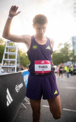 Adidas Runners City Night Berlin 2026 Schucht Theodor (Marathon Team Berlin, 20) 10KM Männer, adidas Runners City Night am Kurfürstendamm in Berlin-Charlottenburg, Berlin (Deutschland) am 01. August 2026 *** Adidas Runners City Night Berlin 2026 Schucht Theodor Marathon Team Berlin, 20th 10KM Men s Race, Adidas Runners City Night on Kurfürstendamm in Berlin-Charlottenburg, Berlin, Germany, on August 1, 2026 Copyright: xBEAUTIFULxSPORTS Kuehnx