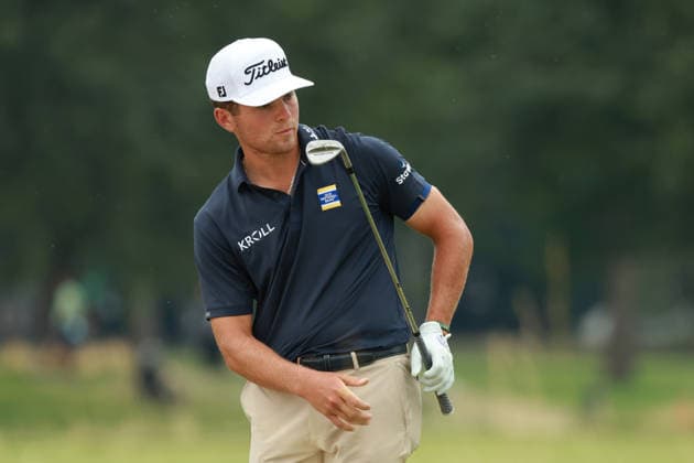 Rocket Classic DETROIT, MICHIGAN - AUGUST 1: Michael Brennan of the United States plays his putt on the 17th green during the third round of the Rocket Classic 2026 at the Detroit Country Club in Detroit, Michigan, MI, USA Saturday, August 1, 2026. Detroit Michigan United States  Copyright: xJorgexLemusx originalFilename:lemus-rocketcl260801_np4n1.jpg