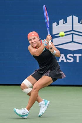 August 1, 2026, Washington, D.C, U.S: DIANA SHNAIDER hits a backhand during her semifinal loss to Jessica Pegula at the Rock Creek Tennis Center. Washington U.S - ZUMAg196 20260801_zap_g196_006 Copyright: xKylexGustafsonx