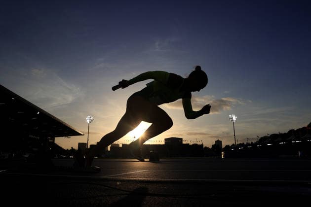 An athlete is silhouetted at Scotstoun Stadium on Day 9 of the 2026 Commonwealth Games in Glasgow, Scotland on Saturday 01 August 2026. (Photo: Simon Stacpoole z) Glasgow UK Copyright: xSimonxStacpoolex xx