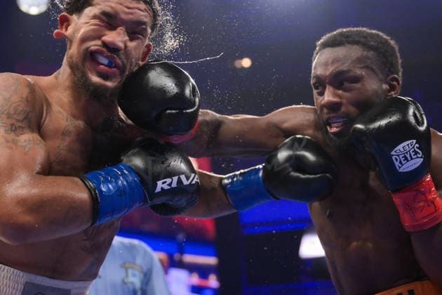 August 1, 2026, Las Vegas, Nevada, USA: CHARLES CONWELL (22-1-17KOs) of Cleveland, OH stops PAUL KROLL (21-1-2-8KOs) of Philadelphia, PA by a TKO in the last round during Golden Boy promotion at the Virgin Hotel in Las Vegas. Las Vegas USA - ZUMAo117 20260801_zsp_o117_008 Copyright: xMikaelxOnax