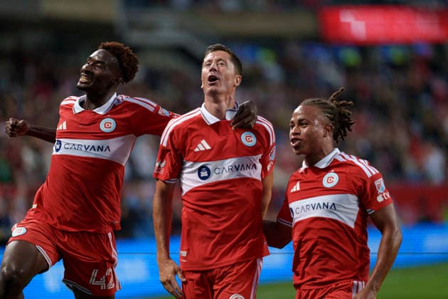 Robert Lewandowski, Dje Tah D Avilla and Leonardo Barroso seen celebrating after scoring goal during MLS, Fussball Herren, USA game between teams of Chicago Fire and Charlotte FC (Martin Murillo Ball Raw Images) Chicago Dignity Health Sports Park USA Copyright: xMartinxMurillox martinmurillo_chicagofire_charlotte_2627-18