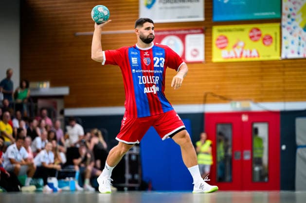 Altbach: HBL - 26 27 - SG BBM Bietigheim - Eulen Ludwigshafen Marcus Norrbrink (Bietigheim) Altbach Baden-Württemberg Deutschland *** Altbach HBL 26 27 SG BBM Bietigheim Eulen Ludwigshafen Marcus Norrbrink Bietigheim Altbach Baden-Württemberg Germany