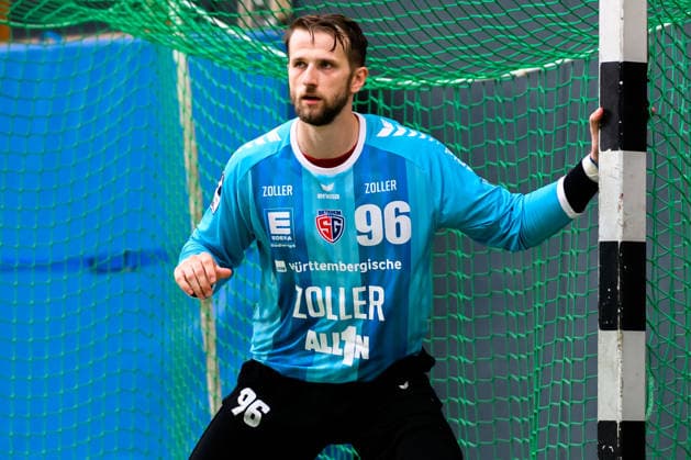 Altbach: HBL - 26 27 - SG BBM Bietigheim - Eulen Ludwigshafen Torhueter Jan Hrdlicka (Bietigheim) Altbach Baden-Württemberg Deutschland *** Altbach HBL 26 27 SG BBM Bietigheim Eulen Ludwigshafen Goalkeeper Jan Hrdlicka Bietigheim Altbach Baden-Württemberg Germany