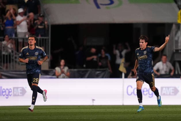 August 01, 2026: Philadelphia Union Forward Milan Iloski (10) celebrates a goal during the second half of an MLS, Fussball Herren, USA match against Atlanta United at Subaru Park in Chester, Pennsylvania. CSM Chester United States of America - ZUMAc04_ 20260801_zma_c04_203 Copyright: xKylexRoddenx