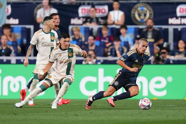 August 01, 2026: Philadelphia Union Midfielder Cavan Sullivan (6) controls the ball during the second half of an MLS, Fussball Herren, USA match against Atlanta United at Subaru Park in Chester, Pennsylvania. CSM Chester United States of America - ZUMAc04_ 20260801_zma_c04_212 Copyright: xKylexRoddenx
