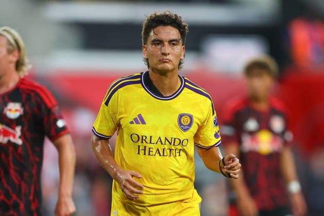 HARRISON, NJ - AUGUST 01: Eduard Atuesta 20 of the Orlando City SC during the first half of the game against Red Bull New York on August 1, 2026 at Sports Illustrated Stadium in Harrison, New Jersey. (Photo by Rich Graessle Icon Sportswire) SOCCER: AUG 01 MLS, Fussball Herren, USA Red Bull New York vs Orlando City EDITORIAL USE ONLY Icon26080129732