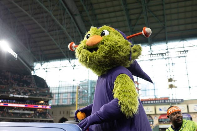 August 1, 2026, Houston, Texas, USA: The Houston Astros mascot Ã¢â‚¬ËœOrbitÃ¢â‚¬â ¢ looks over fans prior to a Major League Baseball game between the Texas Rangers and the Houston Astros, August 1, 2026, at Daikin Park in Houston, Texas. Houston USA - ZUMAg287 20260801_zsp_g287_011 Copyright: xMatthewxGuzmanx