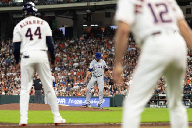 August 1, 2026, Houston, Texas, USA: Texas Rangers pitcher JACOB DEGROM (48) prepares for pitching in the bottom of the third inning of a Major League Baseball game between the Texas Rangers and the Houston Astros, August 1, 2026, at Daikin Park in Houston, Texas. Houston USA - ZUMAg287 20260801_zsp_g287_018 Copyright: xMatthewxGuzmanx