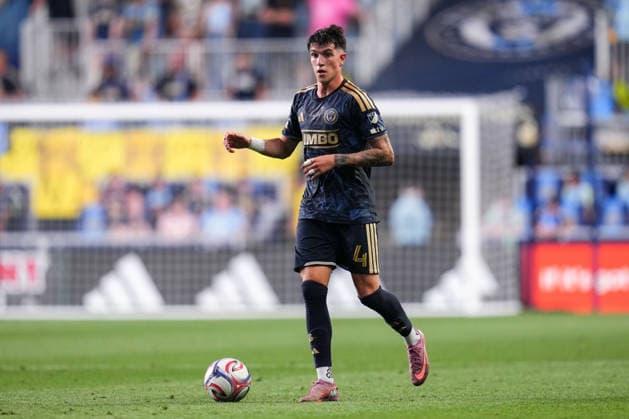 August 01, 2026: Philadelphia Union Midfielder Jovan Lukic (4) controls the ball during the first half of an MLS, Fussball Herren, USA match against Atlanta United at Subaru Park in Chester, Pennsylvania. CSM Chester United States of America - ZUMAc04_ 20260801_zma_c04_219 Copyright: xKylexRoddenx