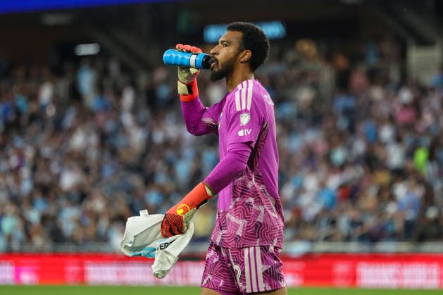 August 1, 2026, St. Paul, Minnesota, United States: Minnesota United FC goalkeeper DRAKE CALLENDER (12) takes a water break following the half time whistle. Minnesota United hosted San Diego August 1st. The teams faced off at Allianz Field in St. Paul, Minnesota. The teams drew 1-1. St. Paul United States - ZUMAt166 20260801_zsp_t166_017 Copyright: xMichaelxTurnerx