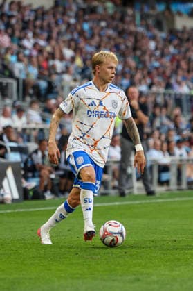 August 1, 2026, St. Paul, Minnesota, United States: Dagur Thorhallsson looks to pass in the first half. Minnesota United hosted San Diego August 1st. The teams faced off at Allianz Field in St. Paul, Minnesota. The teams drew 1-1. St. Paul United States - ZUMAt166 20260801_zsp_t166_025 Copyright: xMichaelxTurnerx
