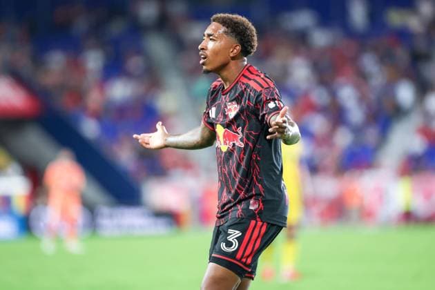 match between New York Red Bulls and Orlando for the MLS, Fussball Herren, USA Jahkeele Marshall-Rutty of NYRB during a match between the New York Red Bulls and Orlando City for the MLS (Major League Soccer) at Sports Illustrated Stadium in Harrison, New Jersey, United States on the evening of Saturday, August 1, 2026. HARRISON sports illustrated stadium NJ UNITED STATES Copyright: xWILLIAMxVOLCOVx