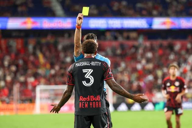 match between New York Red Bulls and Orlando for the MLS, Fussball Herren, USA Jahkeele Marshall-Rutty of NYRB during a match between the New York Red Bulls and Orlando City for the MLS (Major League Soccer) at Sports Illustrated Stadium in Harrison, New Jersey, United States on the evening of Saturday, August 1, 2026 HARRISON sports illustrated stadium NJ UNITED STATES Copyright: xWILLIAMxVOLCOVx